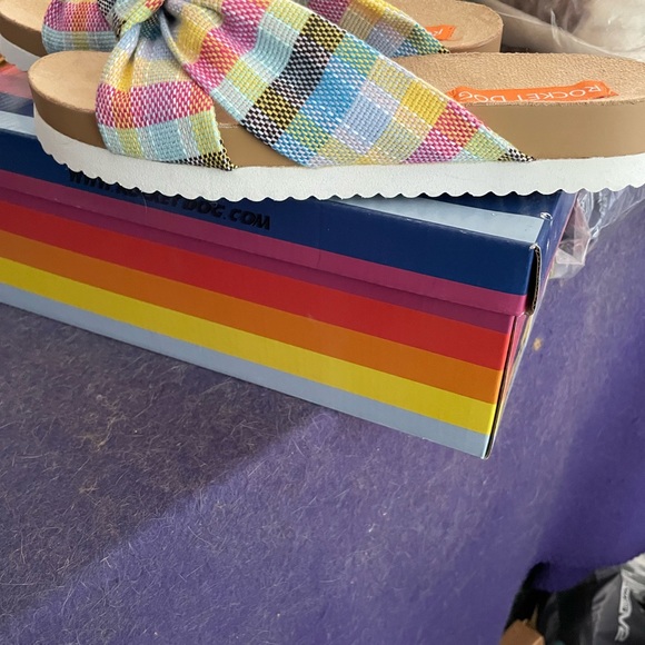 Rocket Dog Shoes Nib Rocket Dog Pink Multi Slide 75 Poshmark